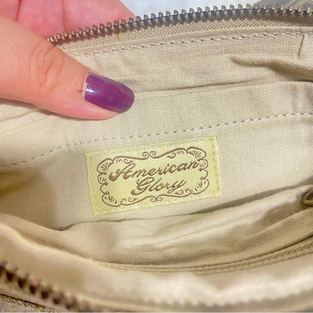 Agnes America Glory Mariposa Beige and Brown Crossbody Bag with Butterfly Design - Picture 3 of 11